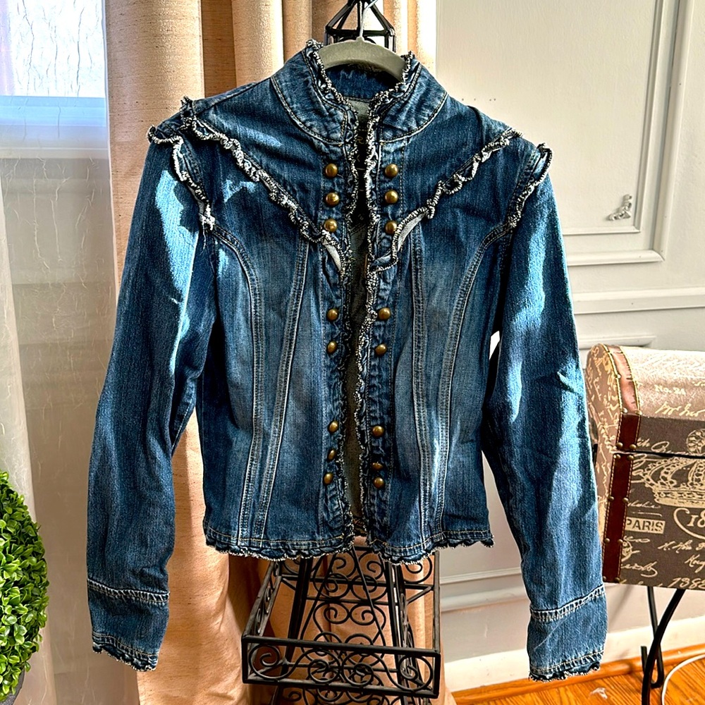 StarJeans jacket. Paint with you favorite dress!